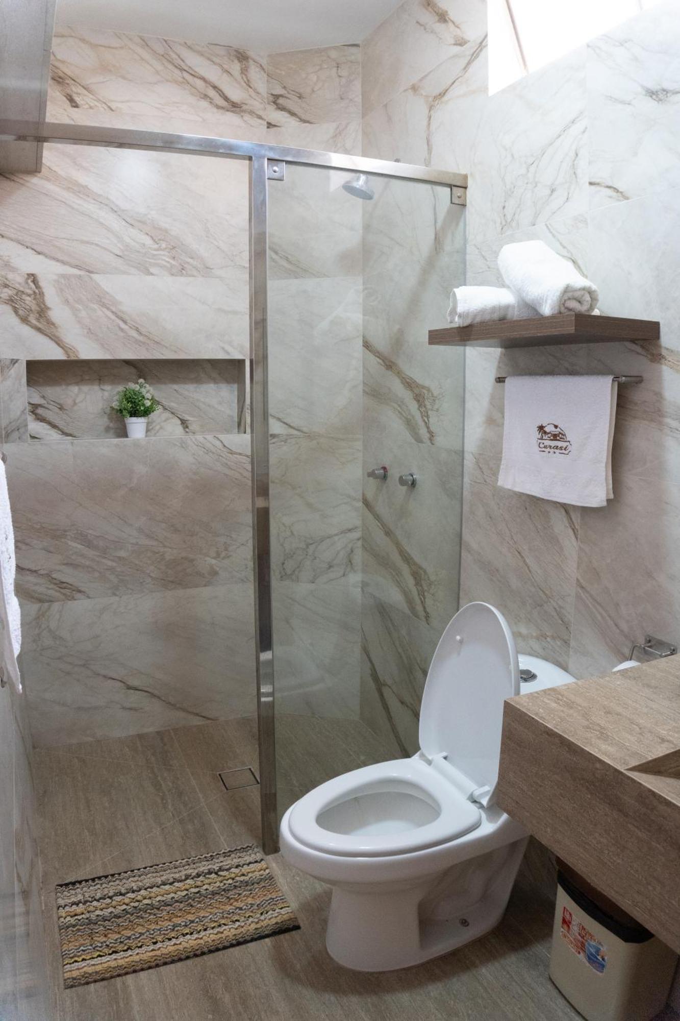 Hotel Curasi Ика Экстерьер фото